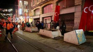 İstiklal Caddesi’ndeki ağaçlar kaldırılıyor