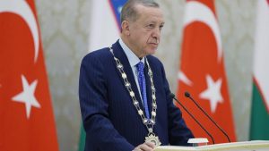 Erdoğan’a Özbekistan’da Yüksek Düzeyli İmam Buhari Nişanı takdim edildi