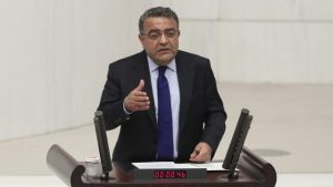 CHP’li Tanrıkulu’na ‘kimyasal silah’ iftirası ile ilgili fezleke