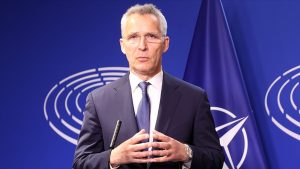 “İsveç ve Finlandiya NATO’ya Tam Üye Olmalı”