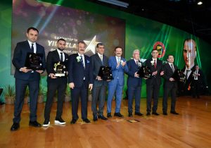 (TOBB) Başkanı M. Rifat Hisarcıklıoğlu, “Türkiye sanayisinin itici gücü olan Gaziantep, yenilikçiliğiyle bu dönüşüme de öncülük ediyor”…