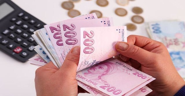 Asgari Ücret Halkı Tatmin Etti mi?
