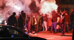 Faslı taraftarlara polis müdahalesi