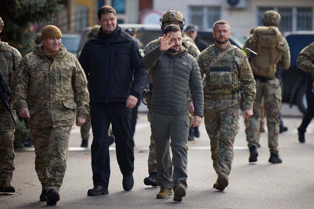 Zelenski Sınır Birliklerini Ziyaret Etti