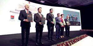 Yeni Anayasa Nasıl Yapılmalı ve Neler İçermeli?