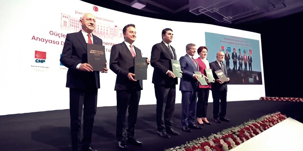 Yeni Anayasa Nasıl Yapılmalı ve Neler İçermeli?