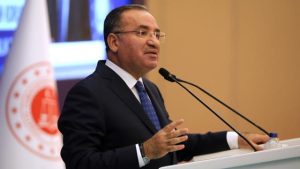 Adalet Bakanı Bekir Bozdağ, “2015-2023 arasında 7 bin 91 kentsel dönüşüm davası var”