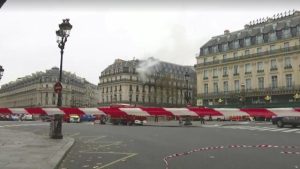 Fransa’da yangın: 5’i çocuk 10 kişi öldü