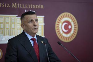 MHP İstanbul Milletvekili Hayati Arkaz, ‘Alkol bağımlılığı sıklıkla farklı psikolojik ve bedensel sorunlarla birlikte görülüyor’
