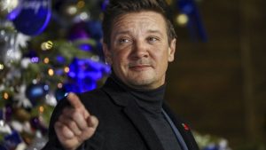 Kar temizlerken kaza geçiren oyuncu Jeremy Renner yoğun bakımdan çıktı, sağlık durumu iyi
