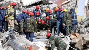 Kahramanmaraş’taki arama kurtarma ekiplerine Azerbaycan askerleri de dahil oldu