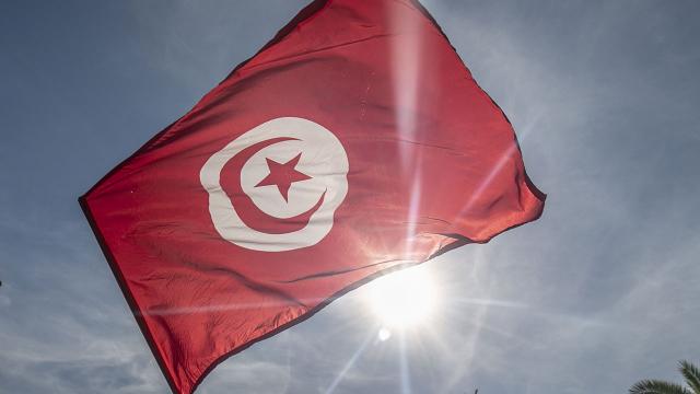 Tunus’tan Türkiye ile Suriye’ye insani yardım ve arama kurtarma ekibi