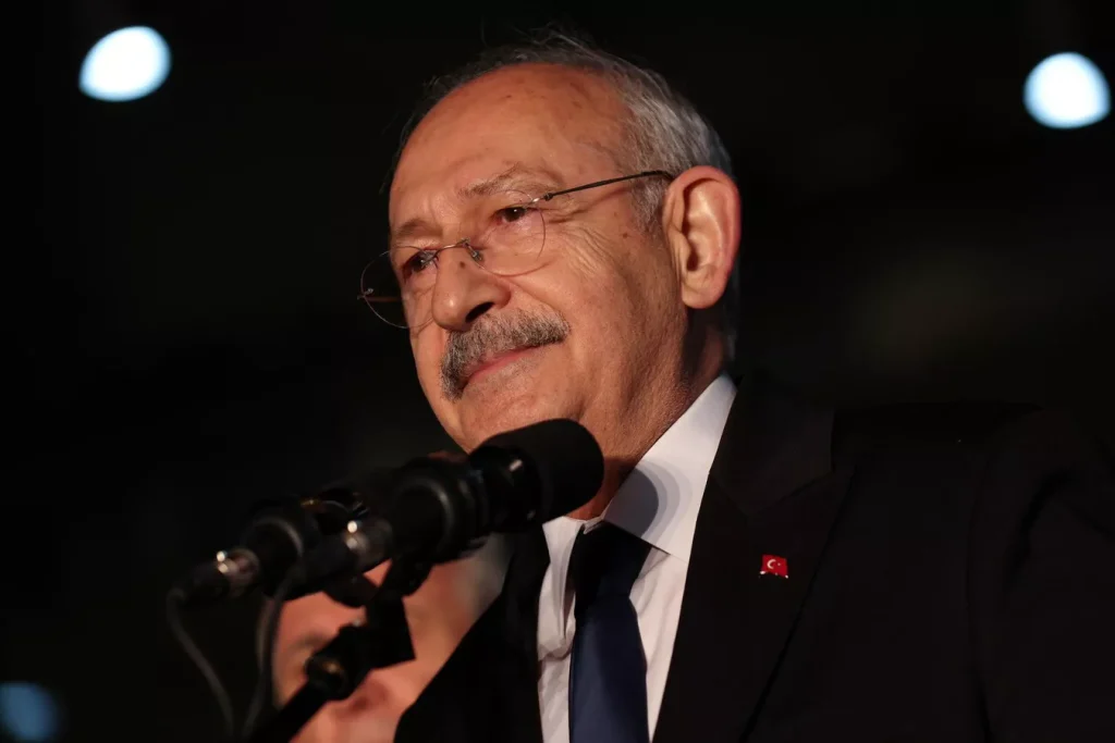 Selvi: Kılıçdaroğlu masada kazanıp sandıkta kaybederse bunun hesabını nasıl verecek?