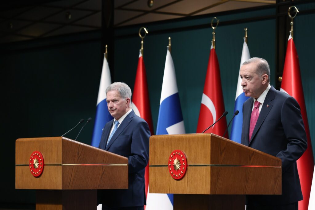 Cumhurbaşkanı Erdoğan: Finlandiya’nın NATO’ya katılım protokolünün Meclisimizdeki onay sürecini başlatmaya karar verdik