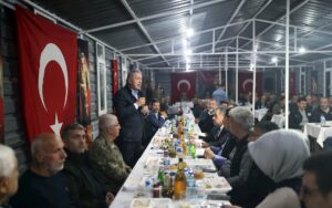 Millî Savunma Bakanı Hulusi Akar, “Bu Yaraları Bu Milletin Evlatları Saracak, Başkası Sarmayacak”