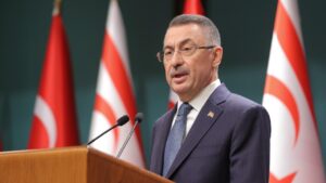 Cumhurbaşkanı Yardımcısı Oktay: Devletin milletiyle bu zor günlerde sergilediği dayanışma çok değerlidir