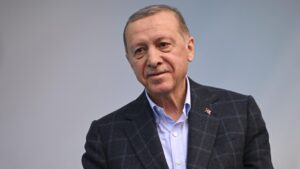 Cumhurbaşkanı Erdoğan: Gençleri anlamak onların geleceklerine yatırım yaparak olur