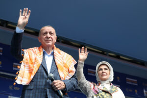 Cumhurbaşkanı Erdoğan, “Milletimizin gözbebeği olan imam hatip okulları Menderes’in döneminde açıldı”