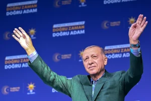 Cumhurbaşkanı Erdoğan: Ankara’ya, 21 yılda kurduğumuz güçlü alt yapının üzerinde Türkiye Yüzyılını inşa etmek yakışır