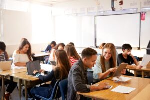 Dünyada bir ilk: Online rehberlik hizmeti