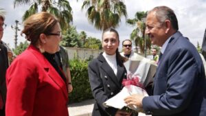 Bakan Özhaseki, “Şehirlerin merkezleri bir an önce hareketlenecek, ayağa kalkacak”