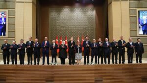 Yeni kabinede Mardinli 3 bakan