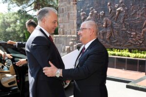 Millî Savunma Bakanı Yaşar Güler ve Azerbaycan Cumhurbaşkanı Yardımcısı Halid Ahadov ile Bir Araya Geldi