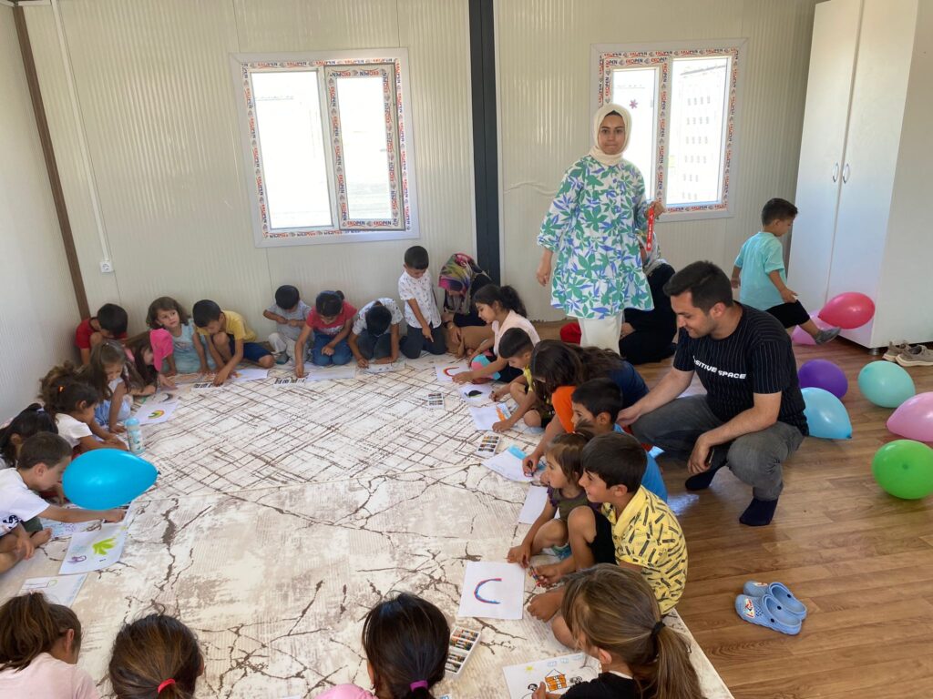 Konteyner Kentler birer Eğitim Yuvasına dönüştürülüyor