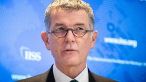 İngiliz istihbaratı MI6 Rus muhalifleri casus olarak işe aldığını açıkladı