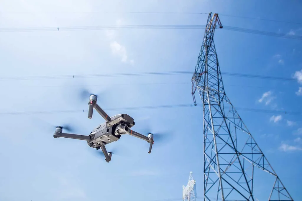 Elektrik hatlarına İHA’lı ‘bakım’