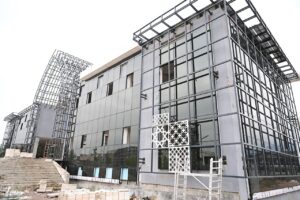 Kartepe Kent Meydanı Camii tamamlandığında 3 bin 500 kişi aynı anda ibadet edebilecek