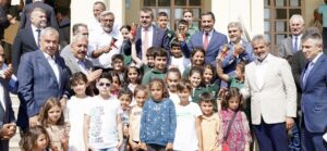 Millî Eğitim Bakanı Tekin, Hatay’da öğrencilerle yeni eğitim öğretim yılının ilk ders zilini çaldı