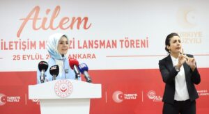 Aile ve Sosyal Hizmetler Bakanı Göktaş, “AİLEM Engelsiz İletişim Merkezi Tanıtım Töreni”ne Katıldı