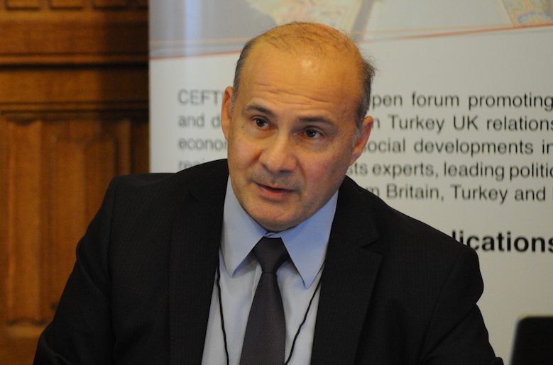 Prof. Erol Kaymak: Kıbrıs’ta zaman Türk tarafının satışı yapılıyor