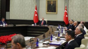 Kabine bugün toplanıyor
