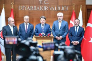 Adalet Bakanı Yılmaz Tunç, “230 adliye personeli konutunu da yatırım programına teklif ettik”