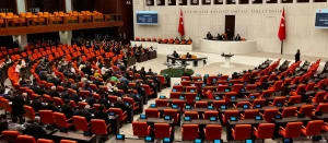 Meclis gündeminde hangi konular var?