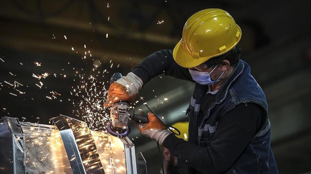 İŞKUR dokuz ayda 900 bine yakın kişiyi işle buluşturdu