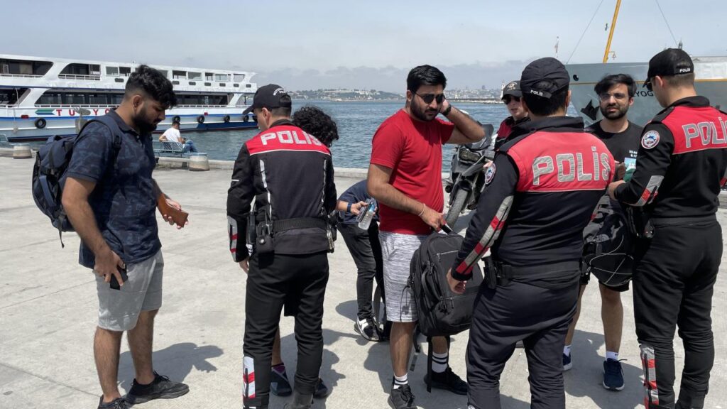 İstanbul’da 512 düzensiz göçmen yakalandı