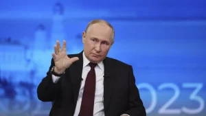Putin: Barış ancak Ukrayna’nın silahsızlandırılması ile mümkün