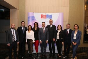 Cumhuriyetin 100. Yılında 100 Genç için Veriyle Gelecek