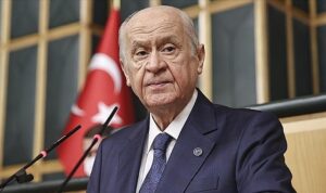 MHP Genel Başkanı Bahçeli, “Hınıslı Said bir vatan hainidir, yaşadığı dönemin terörist başıdır, katildir, canidir, emperyalizmin uşağıdır”