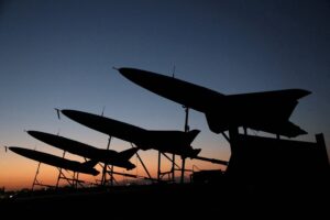 Rusya, petrol rafinerisine düzenlenen SİHA saldırısını önledi