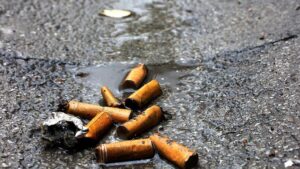Dünyada her yıl tütün kullanımı nedeniyle 8,7 milyon insan ölüyor