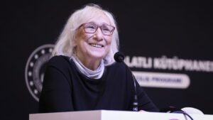 Cumhurbaşkanı Erdoğan’dan yazar Alev Alatlı için başsağlığı mesajı