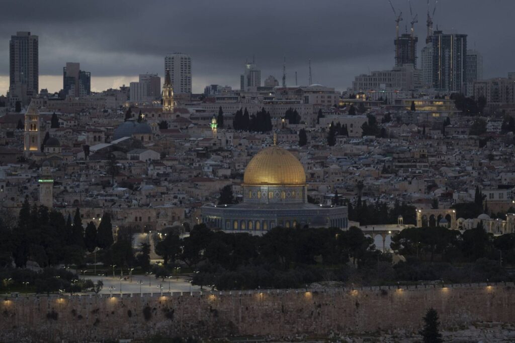 Netanyahu ile Ben-Gvir arasında Ramazan’da Mescid-i Aksa’da ibadet edilmesi konusunda sert bir tartışma yaşandı