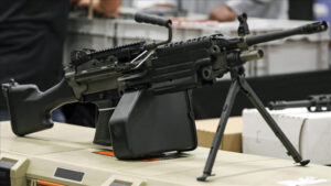 Stockholm Uluslararası Barış Araştırmaları Enstitüsü’nün (SIPRI) raporu: Rusya’nın 3. Dünya Savaşı ve Fransa’nın Ukrayna’ya asker gönderme tartışması