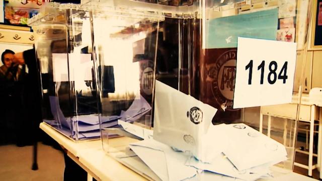 Türkiye’de seçimlere katılım yüksek