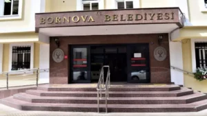 CHP’li belediyelerde eş-dost atamalarına tepki yağdı: Lokum dağıtır gibi makam dağıtıyorlar