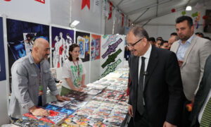 Çevre, Şehircilik ve İklim Değişikliği Bakanı Özhaseki, Kayseri’de Çocuk Kitap Fuarı açılışına katıldı